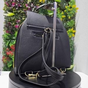 backpack coraline imagen 7
