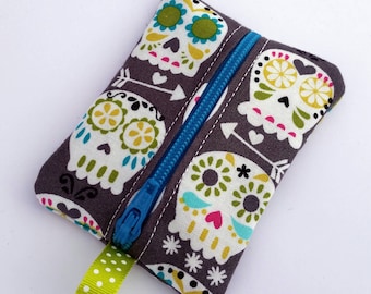 Tiny zipper pouch / earbud case / earbud pouch /coin pouch | Happy Skulls