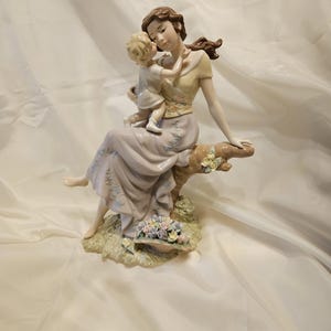 Mother And Child Ceramic Art Sculpture Elegant Home Decoration Figurine