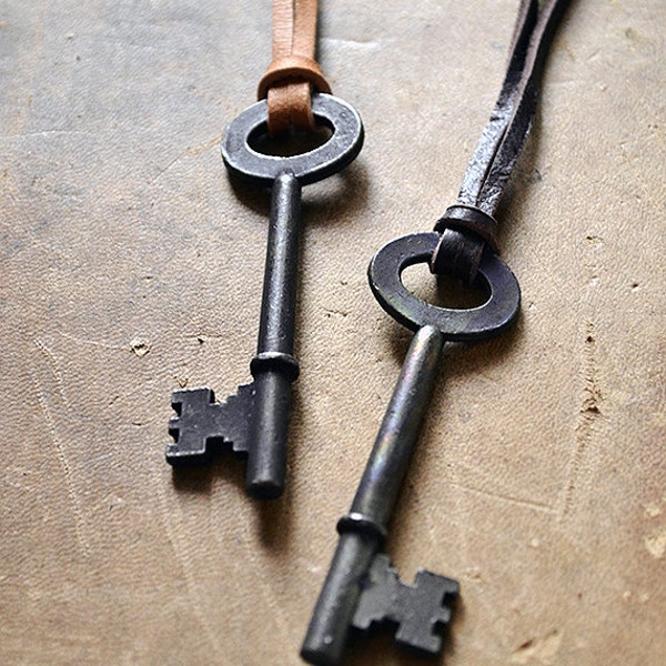 Skeleton Key Necklace - Mens Skeleton Key Necklace - Rustic Key Necklace - Leather Key Necklace