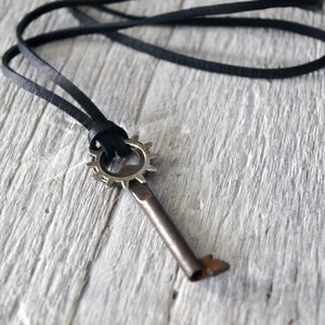 Mens Skeleton Key Necklace Steampunk Key Vintage Skeleton Key Leather Key Necklace Gear Necklace Mens Key To My Heart Necklace image 3