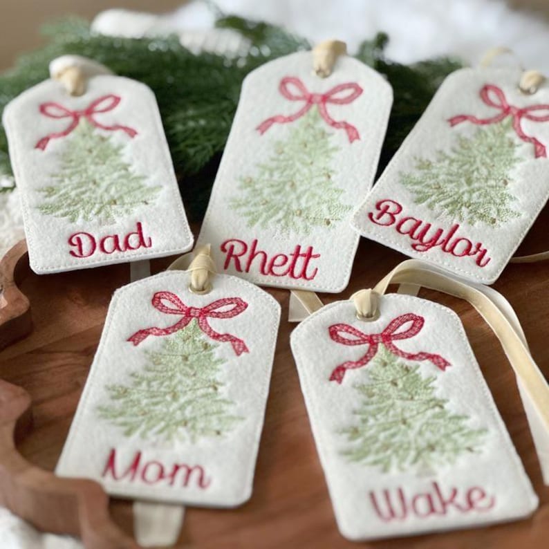 Personalized Embroidered Felt Christmas Tag – Velvet Ribbon Stocking Name