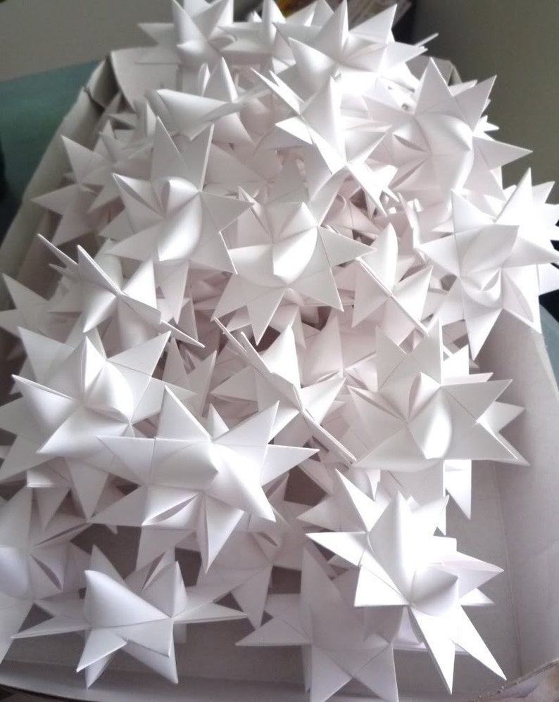 100 Paper Ornament Stars Home Decor Bright White image 1