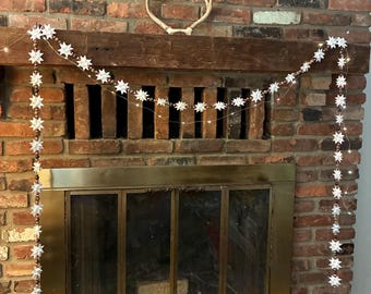 Froebel Paper Star Garland ~2" Pearl Stars