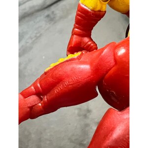 Vintage 1994 Toy Biz Iron Man Action Figure Marvel Comics 5in Retro Loose image 4