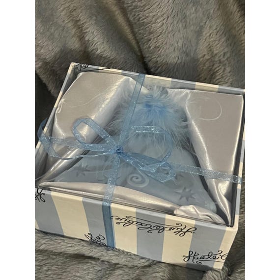 2004 Simple Pleasures French Milled Soap Gift Set Sleep Mask Pure Elegance View 2