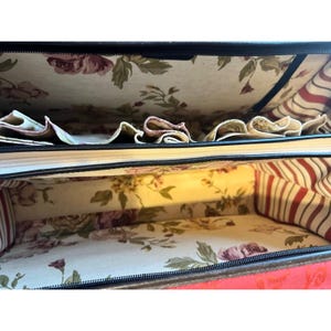 Retired Brighton Red Black Croc Print Laptop Travel Bag Weekender Carryall image 8