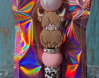 Sassy Highland Cow Beaded Pen w/Refill Teacher Mental Health Custom Travel Gift Silicone/Bubblegum Beads