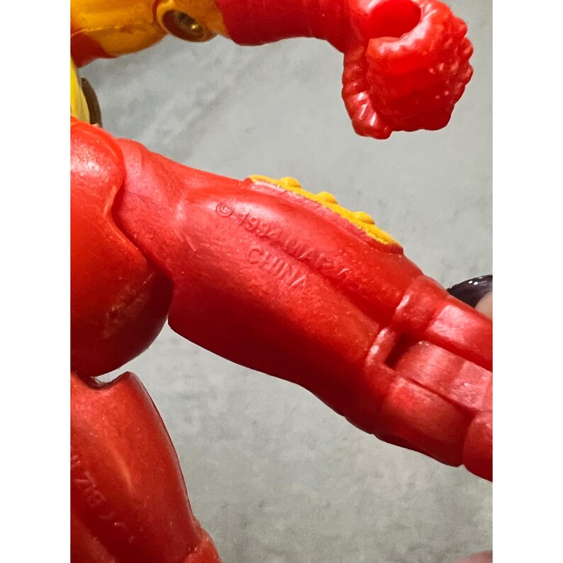 Vintage 1994 Toy Biz Iron Man Action Figure Marvel Comics 5in Retro Loose image 3