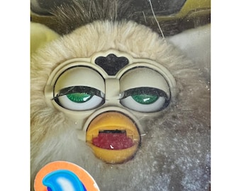 2001 Hasbro Tiger Furby Tan Cream NIB Talking Toy C276A New Green Eyes Rare VTG
