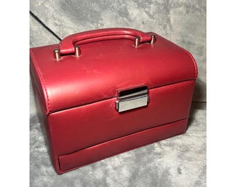 Vintage Red Faux Leather Jewelry Box Case With Handle Tray Drawer 9 Inch