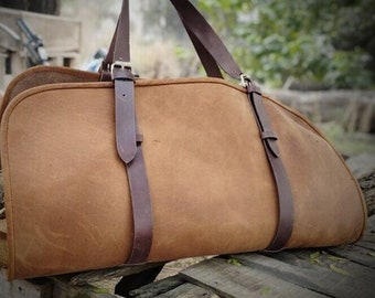 Handcrafted Leather Log Carrier: A Stylish and Practical Gift for the Holidays