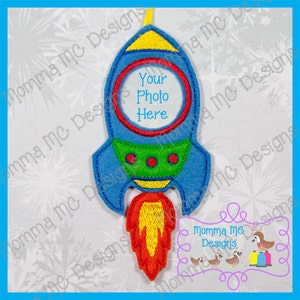 Rocket Photo Frame Ornamento Felt Embroidery Diseño