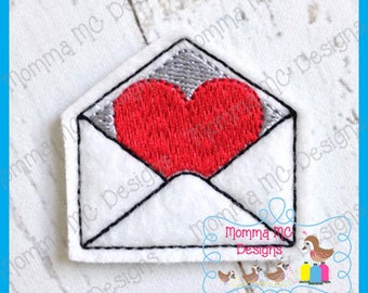 Desenho de carta de amor em feltro para bordado