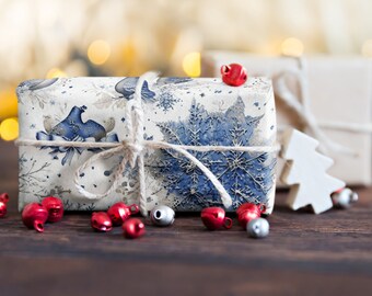 Dove Traditional Christmas Wrapping Paper, Holiday Gift Wrap, Festive Paper Sheets, Gift Wrap Supplies