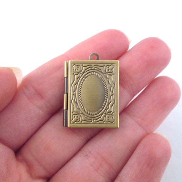 Brass plated book lockets pick your amount, D72