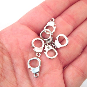 20 handcuff pendant charms, silver plated hand cuffs, 10x14mm, D195