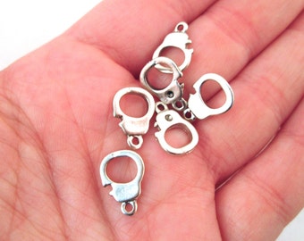 20 handcuff pendant charms, silver plated, 10x14mm, D195
