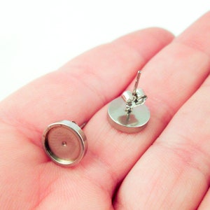 3 Pair 8mm stainless steel bezel tray earrings with earnuts, C238