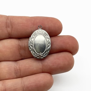 Two Oval Decorative Stainless Steel Lockets Charms, Diy Keepsake Pendants L163