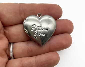 2 Stainless Steel 29mm Heart Locket Charm Pendants with I LOVE YOU  On The Front D86