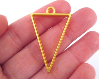 3 Matte Gold Plated 40mm Triangle Charms, Open Bezel Pendant, Great for UV Resin Flower Jewelry F140