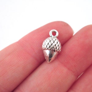 12 silver plated acorn charms, 8x14mm, D43