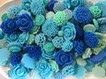 20pc. blue flower cabochon mix,  cute grab bag of roses, mums etc...