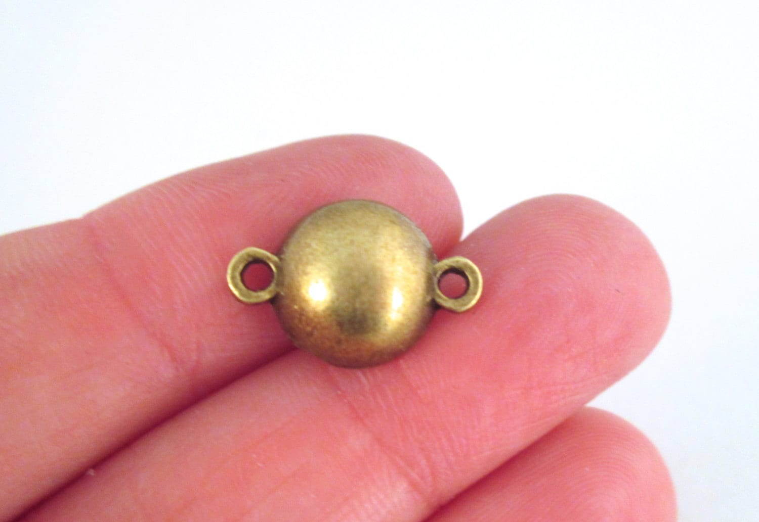 Antique brass plated 15mm round ball connector charms, bronze connecter pendants 15x11, pick your amount, L162