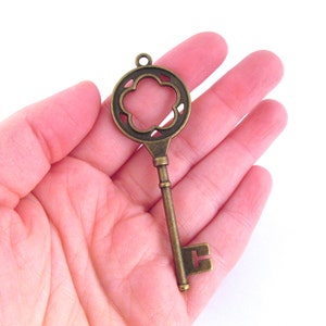 Large 77mm antique brass large skeleton key pendants, Big bronze charms 77x26mm, pick your amount, D184