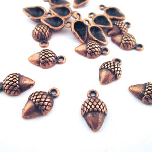 12 small antique red copper plated 14mm acorn charms, diy craft pendants  D42