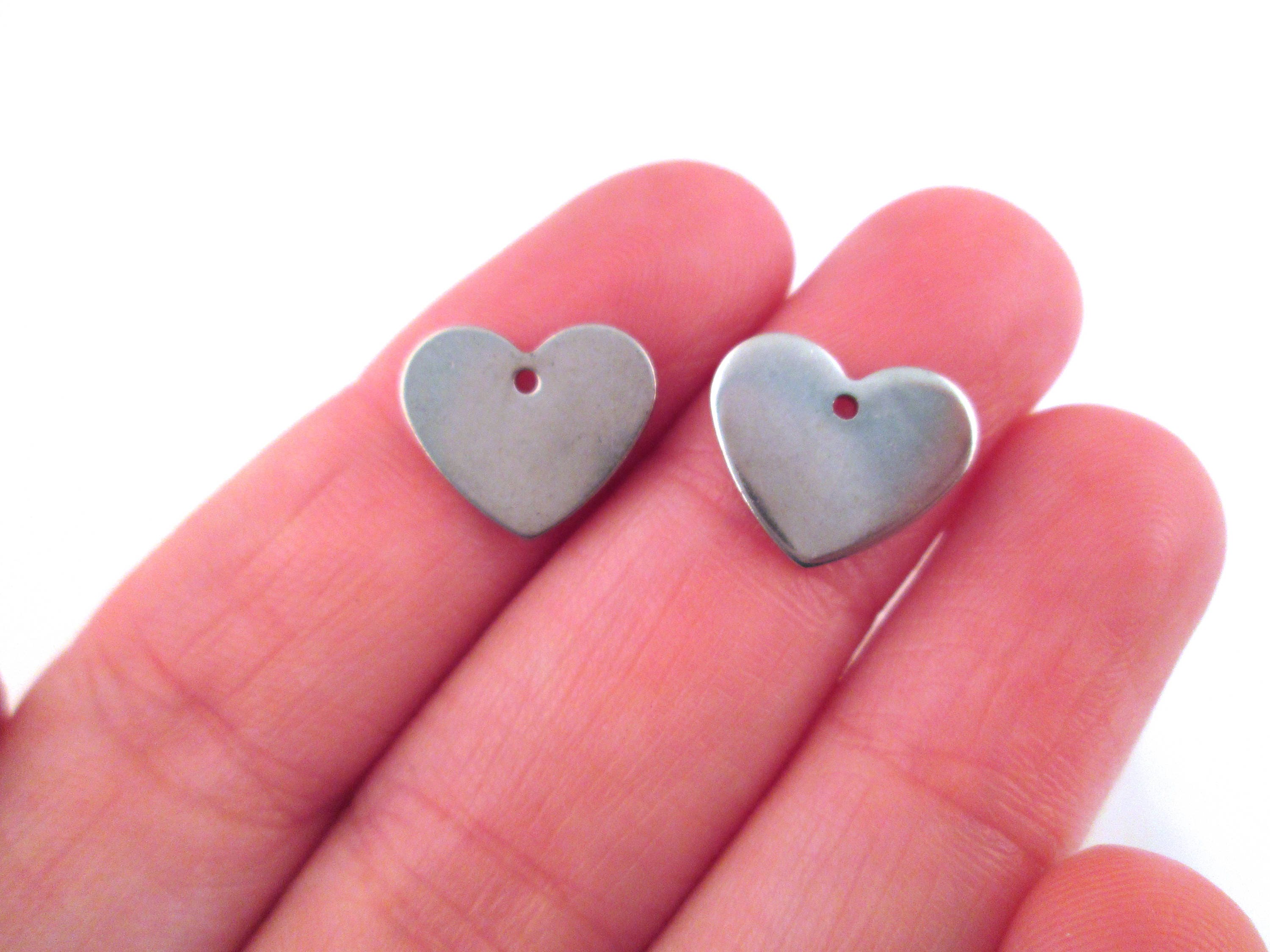 50 pièces en acier inoxydable en métal plat blanc estampage en forme de  coeur avec étiquette de trou 