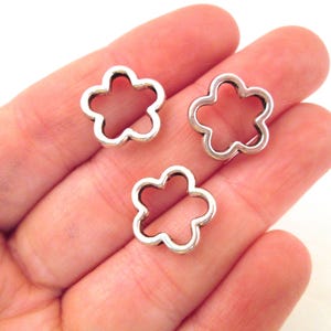 15 Silver Plated Flower Bead Frames Charm Connecter, 11mm Open Frame Connector Pendants F377