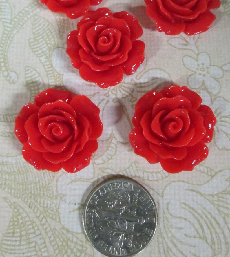10 red 20mm rose resin cabochons, beautiful flower cabs image 1