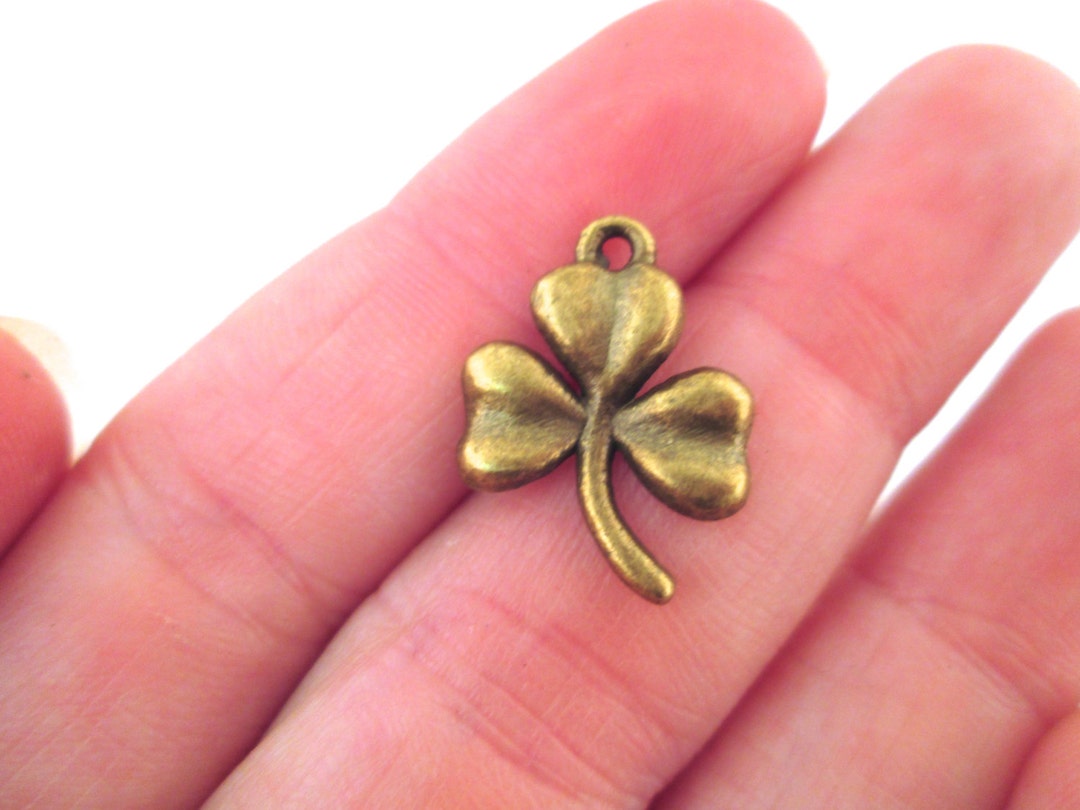 Brass Clover Charms, 3 Leaf Clover, Irish Charms pick the Amount, D211
