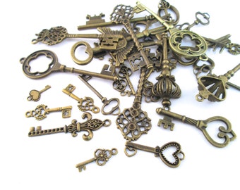 Assorted skeleton key charm grab bag mix, brass plated pendants, D174