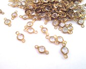 10 Round Faceted Clear Glass Connecter Pendants With a Raw Brass Bezel L353