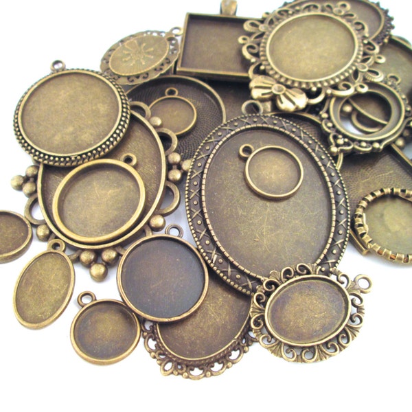 DESTASH SALE 10 Piece Assorted Brass and Copper Pendant Setting Grab Bag, B218