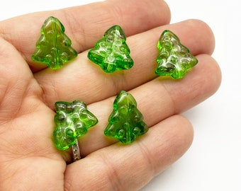 10 Green Glass Christmas Tree Beads, 16mm Beading Jewelry Supplies D203