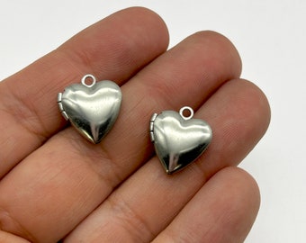 4 Small Stainless Steel Smooth Heart Lockets Pendant Charms L335