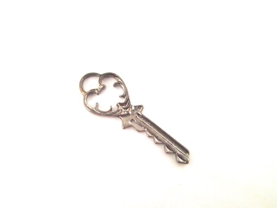 pick your amount Silver Plated Padlock Heart with Key Charms D155