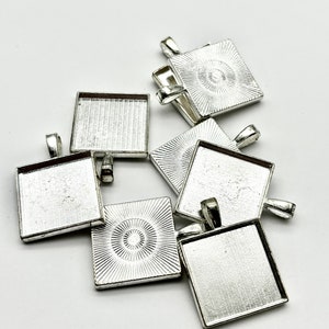 Five 20mm silver plated square bezel settings, B123 image 3