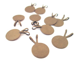 10 round brass plated 10mm round pendant pad bails for gluing on cabochons, Diy charm blank bases A180