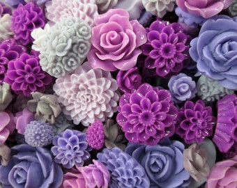 20pc. purple flower cabochon mix,  cute grab bag of roses, mums etc...