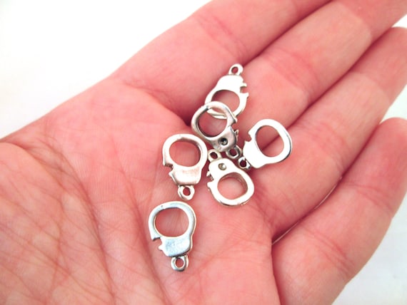 20 handcuff pendant connecters, 14mm charm connector, silver plated hand cuffs, 10x14mm, D195