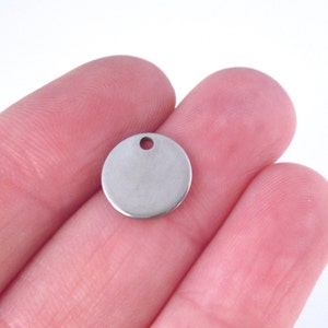 20 Round Steel Plated Stamping Tag, 10mm Pendant Charm, A39