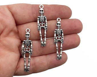 10 Silver plated Halloween Skeleton Charm Pendants, L8