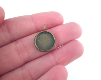 10 round brass 12mm bezel pendants, Diy bronze charm blank base tray settings, B164