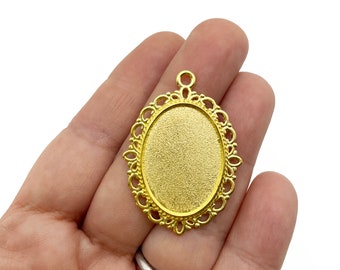 Five 18x25mm Gold Tone Oval Cabochon Setting Tray Pendant Charms  B157