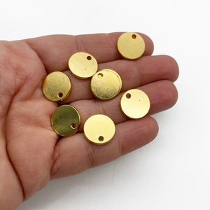 15 Round 14mm Gold Plated Stamping Tag Charm Pendant B109